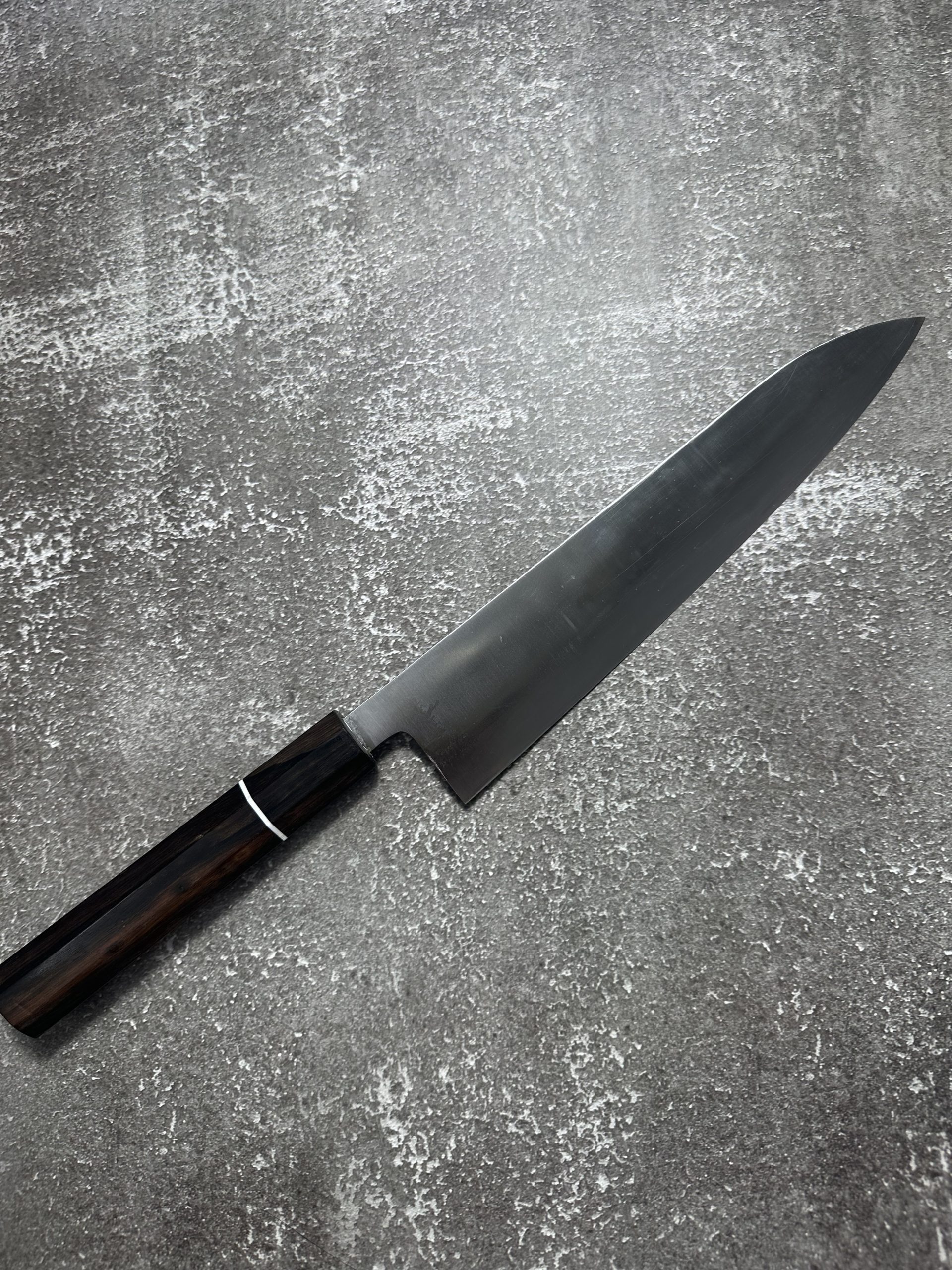 Gyuto 240mm Giấy trắng số 1 ốp k rỉ