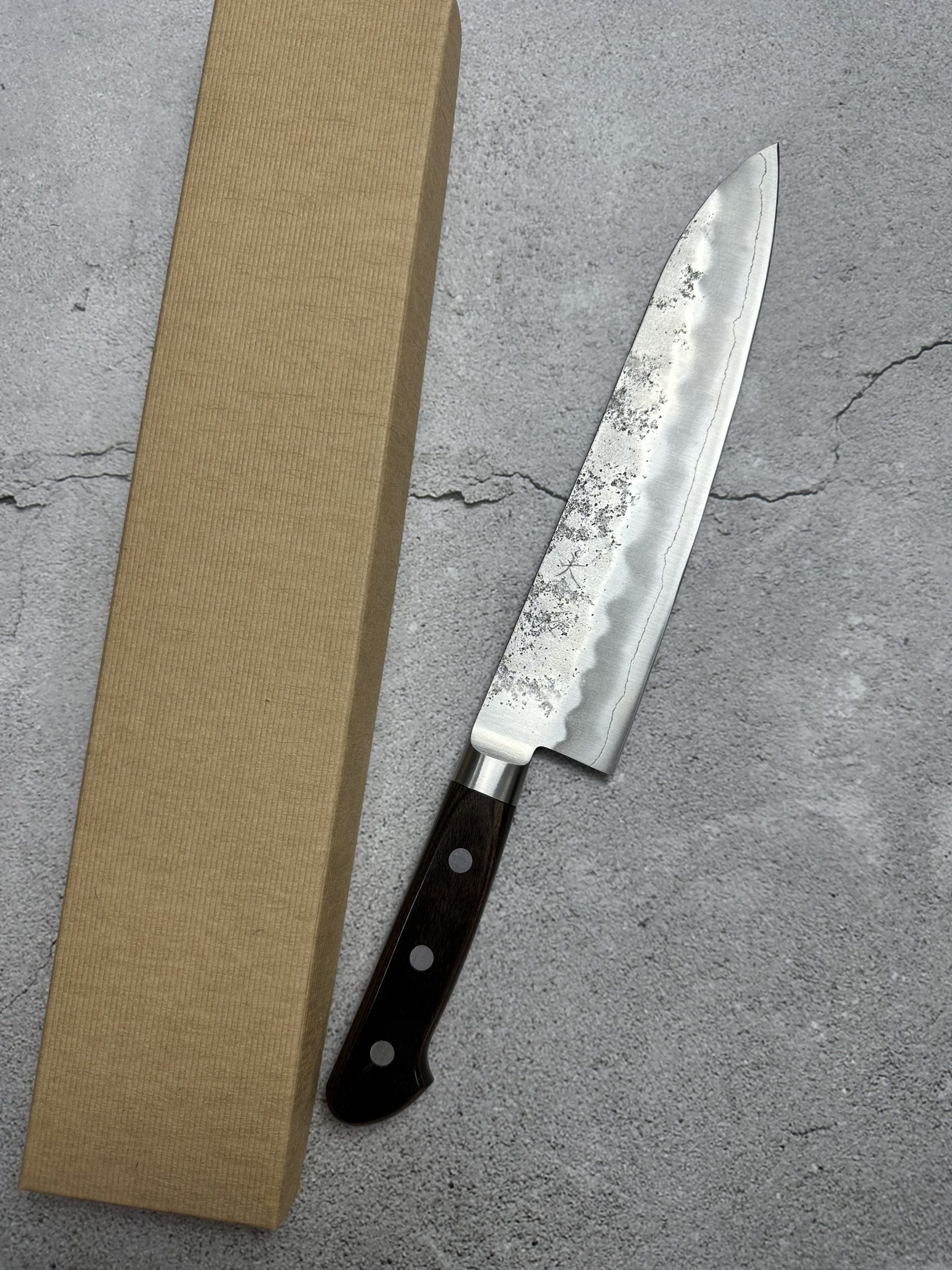 Gyuto 210mm Nashi thép ginsan cán âu